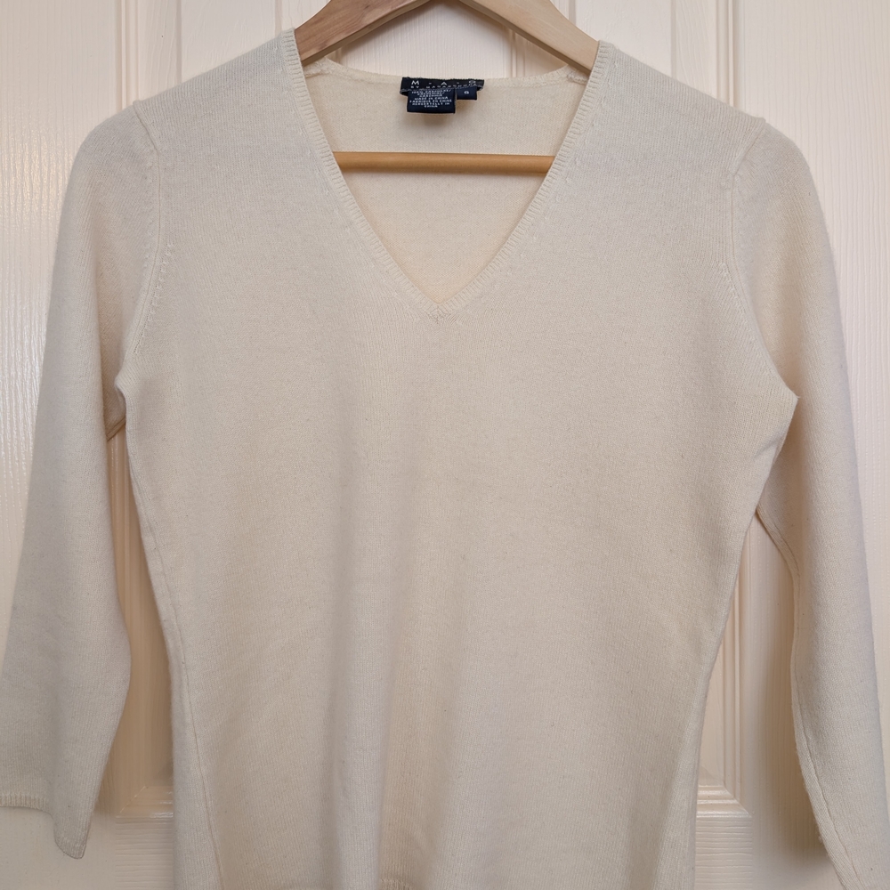 Women's Cream V-Neck Sweater